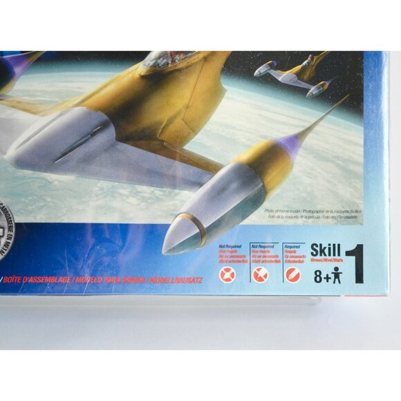 AMT Ertl Star Wars Episode 1 Naboo Starfighter Diecast 1:48 Model Kit NEW SEALED - Picture 2 of 9